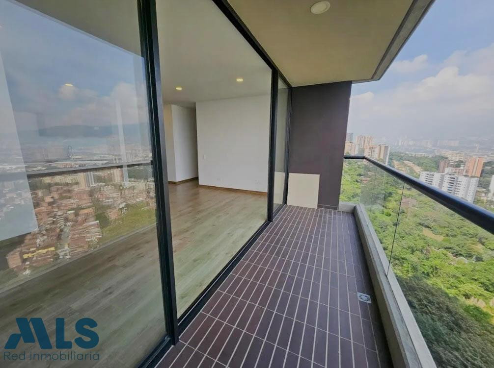 Moderno Apartamento con vista a la ciudad envigado - el trianon