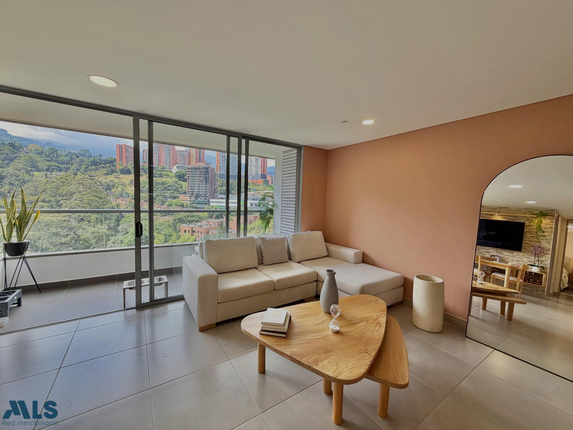 MODERNO APARTAMENTO EN VENTA EN LOMA DEL CHOCHO ENVIGADO envigado - el chocho