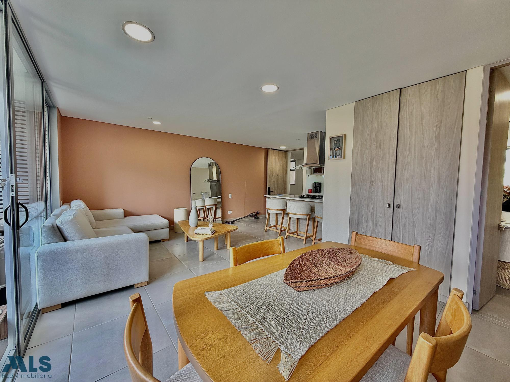 MODERNO APARTAMENTO EN VENTA EN LOMA DEL CHOCHO ENVIGADO envigado - el chocho