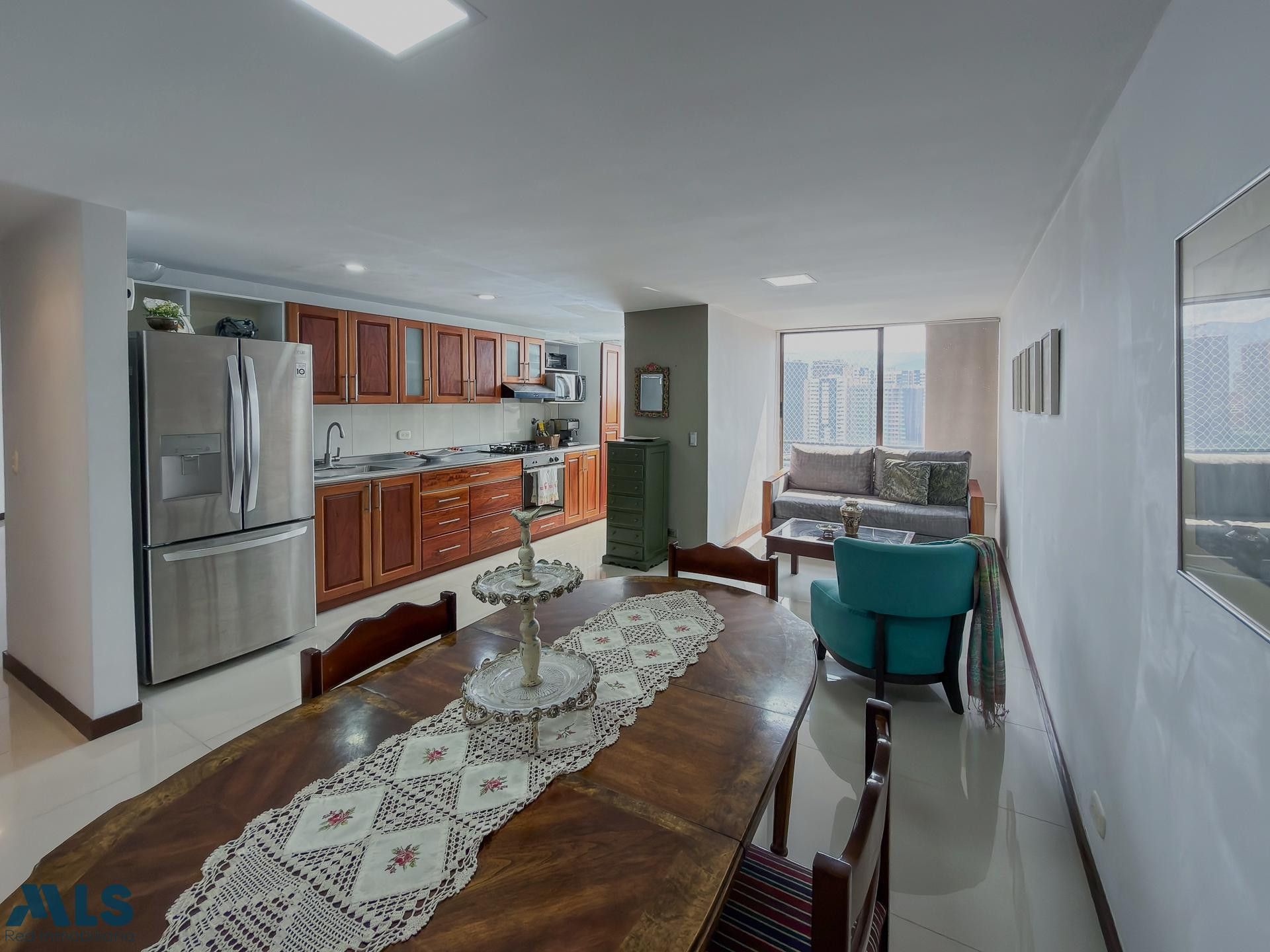 Entorno campestre, rodeado de verde. medellin - loma de san julian