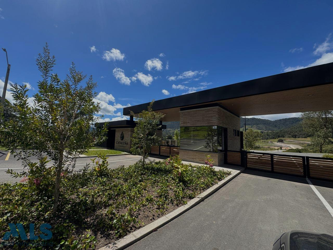 Lote de 1600 mts, topografía plana la-ceja - v el tambo