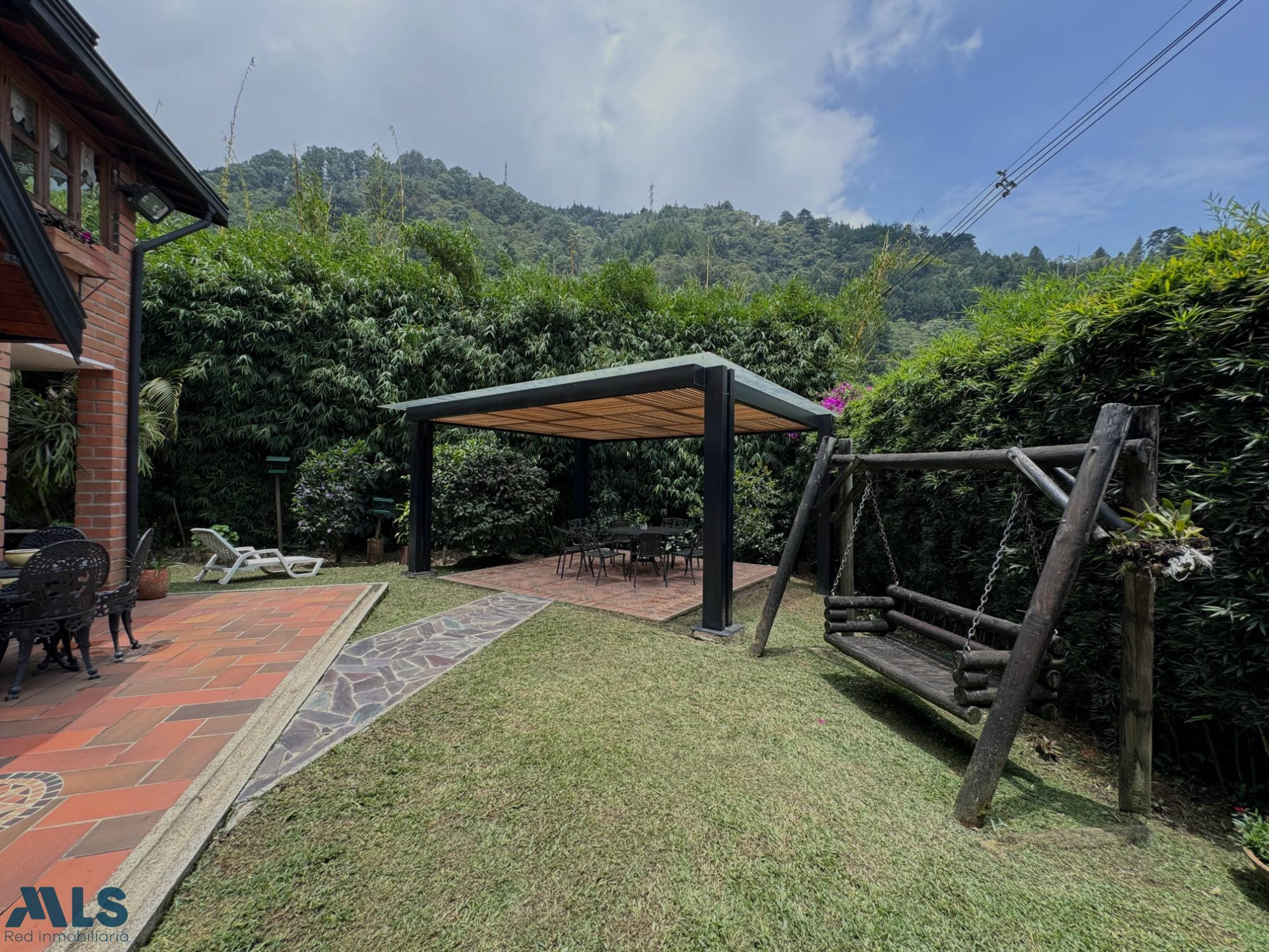 Venta de casa campestre en San Antonio de Prado san-antonio-de-prado - v potreritos