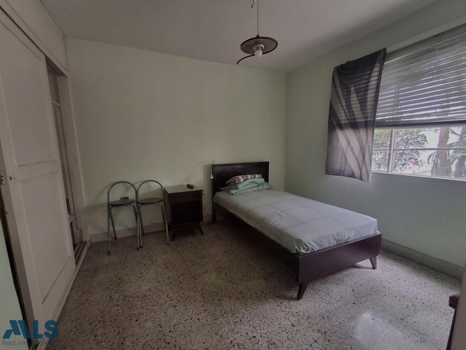 CASA PARA HACER MUY BUEN PROYECTO FAMILIAR medellin - san joaquin