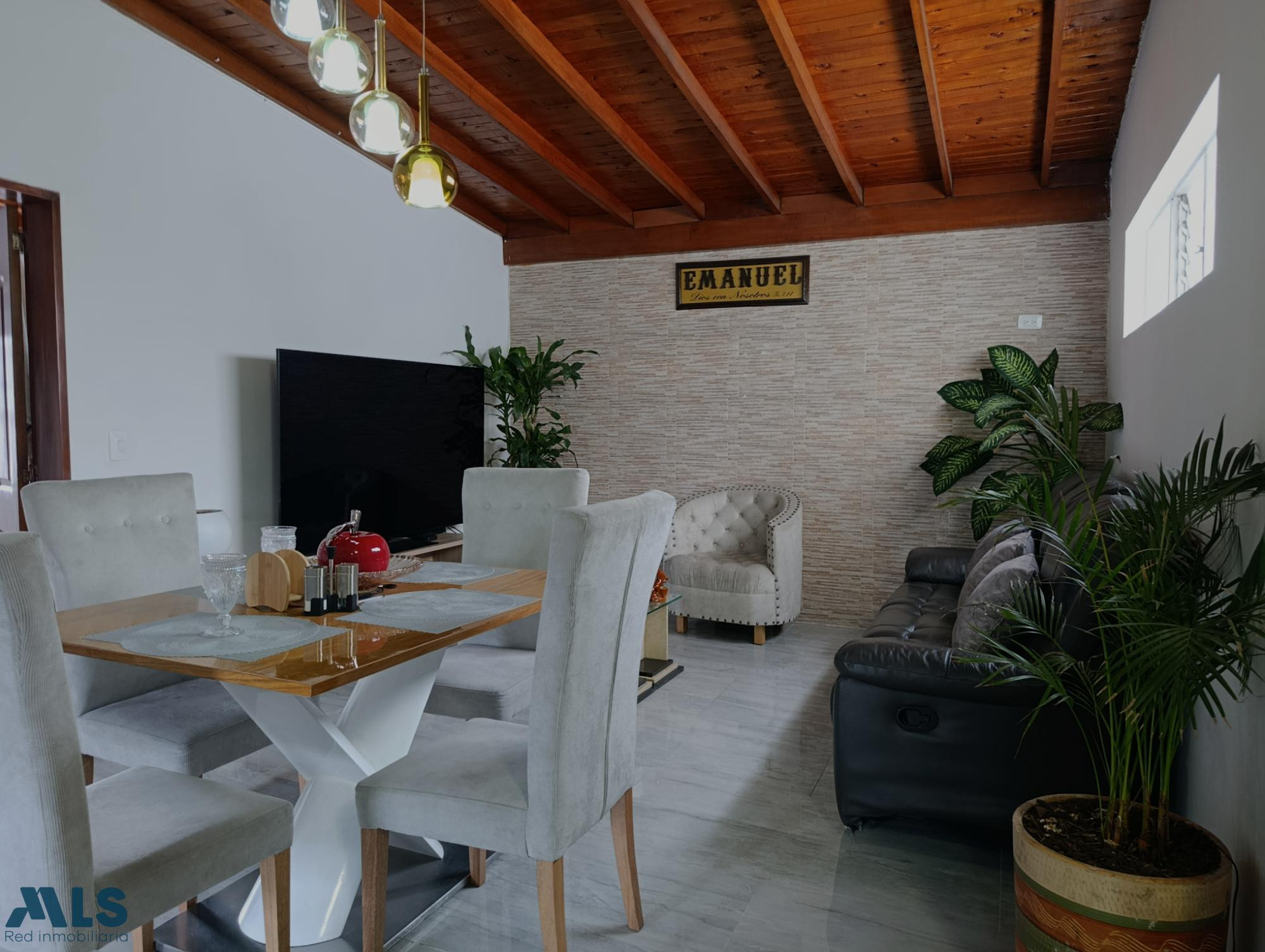 Amplio Apartamento medellin - laureles