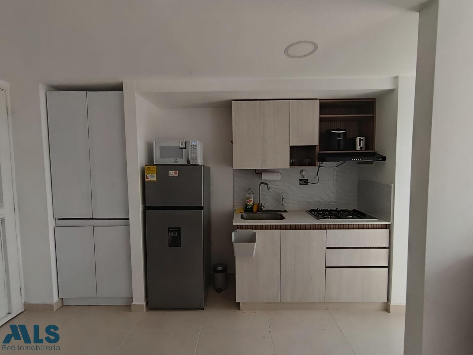 Apartamento en venta a 5 minutos de la Floresta medellin - calasanz