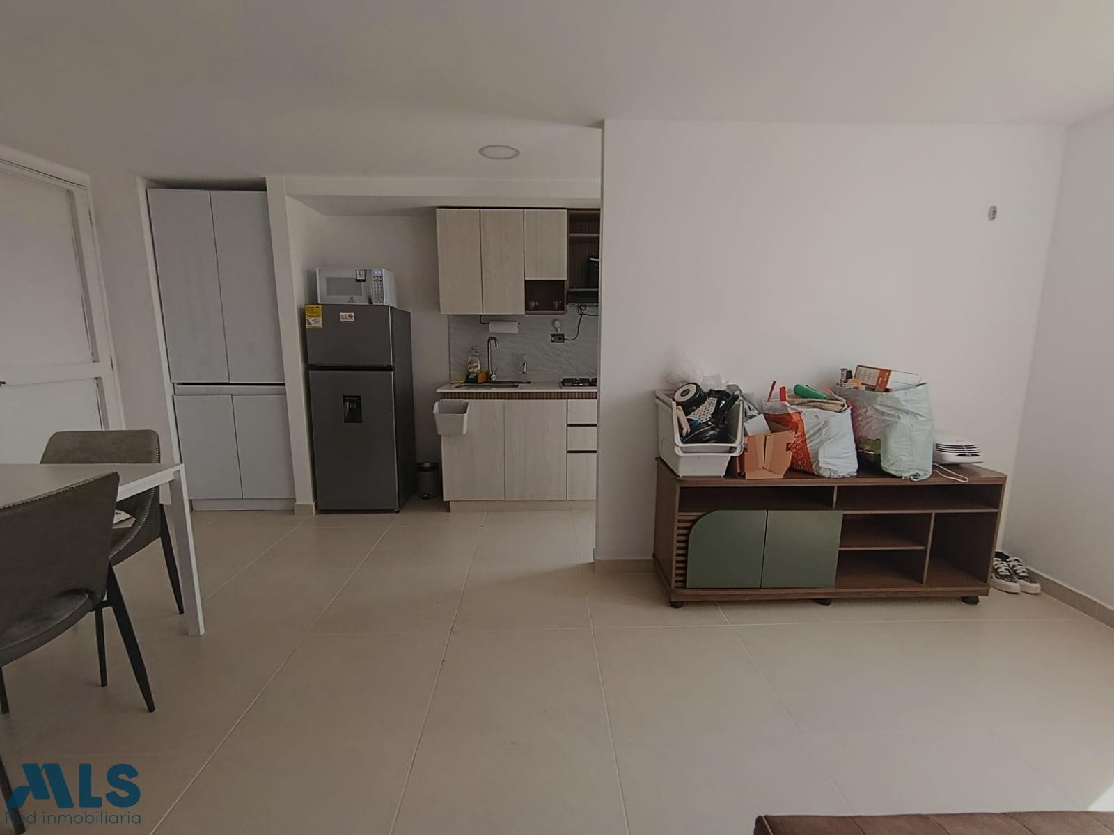 Apartamento en venta a 5 minutos de la Floresta medellin - calasanz