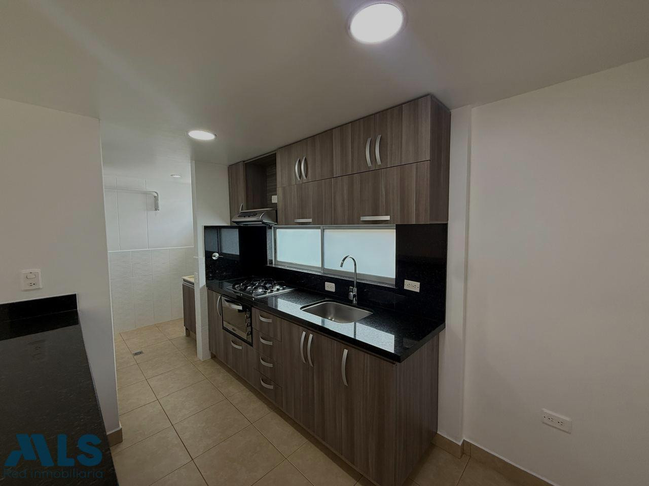 Elegancia, amplitud y tranquilidad en el corazón plano de Bosques de Zúñiga. envigado - bosques de zuniga