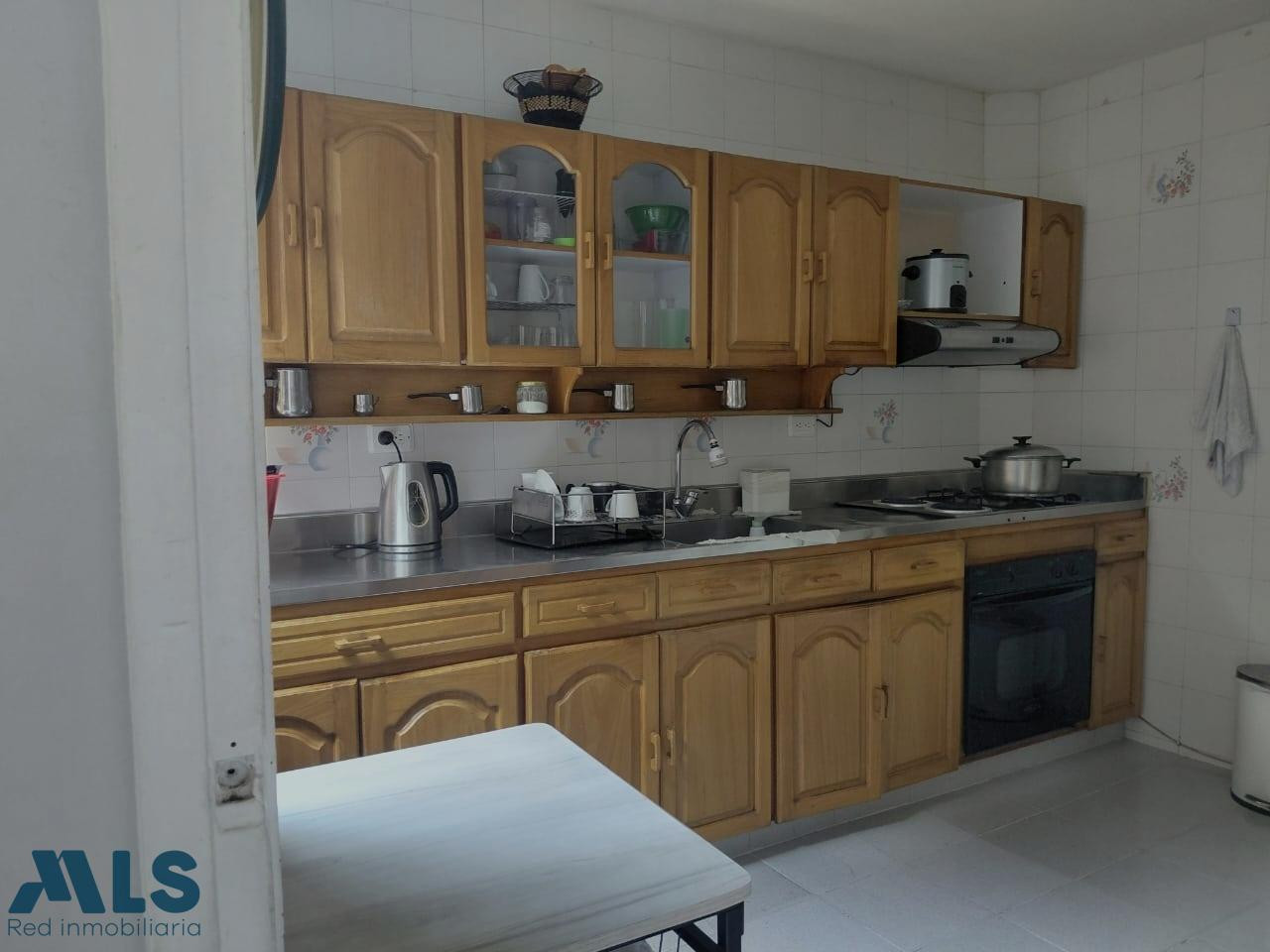 OPORTUNIDAD DE INVERSION CASA EN LA MAGNOLIA CON POTENCIAL PARA EDIFICIO envigado - la magnolia