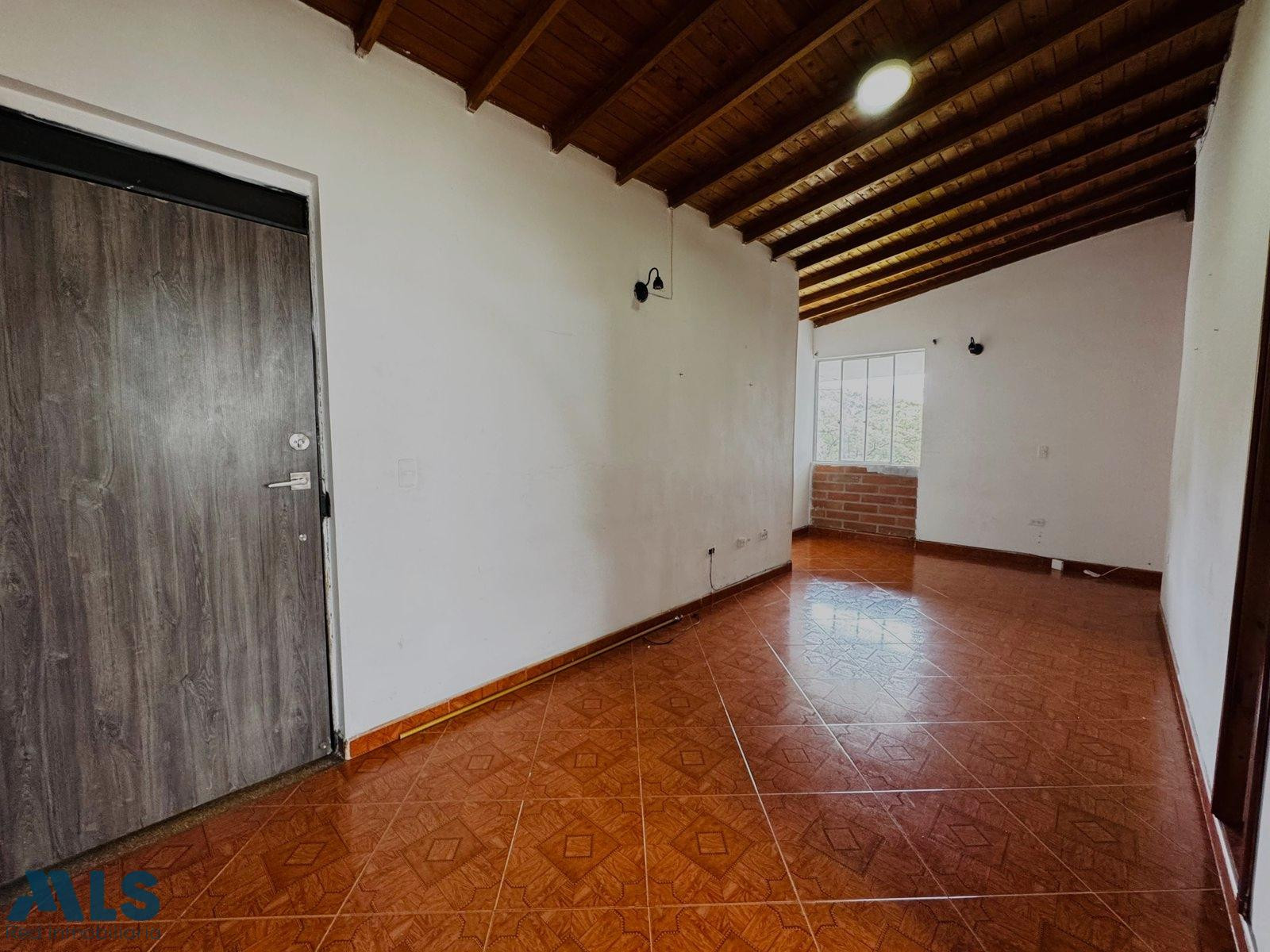 Venta de apartamento en unidad cerrada Itagüí itagui - santa maria no 1