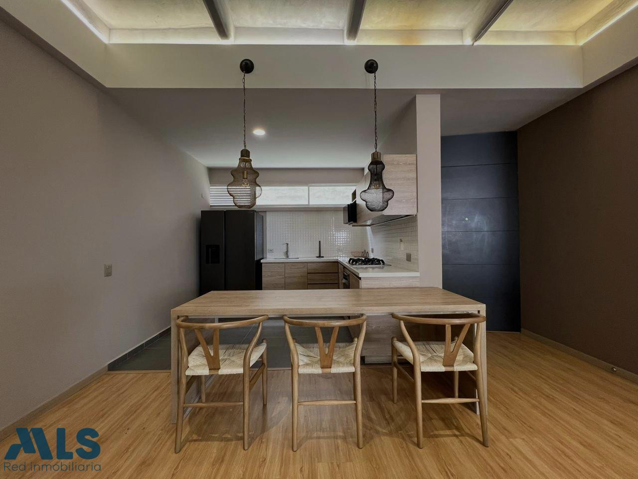 Donde el diseño se disfruta… y la rentabilidad también se siente. medellin - loma de los parra