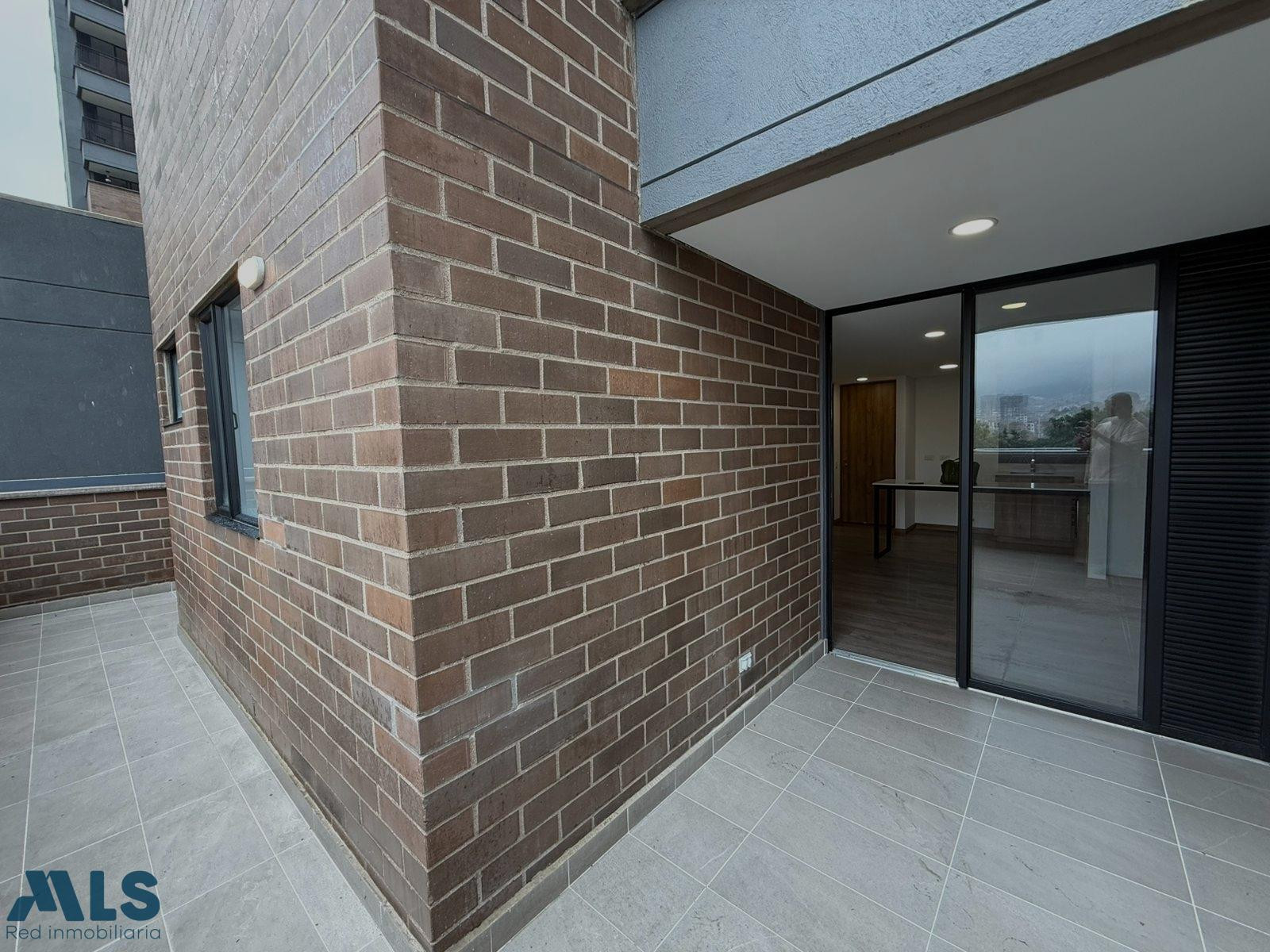 VENTA DE APARTAMENTO CON TERRAZA EN ENVIGADO envigado - las vegas