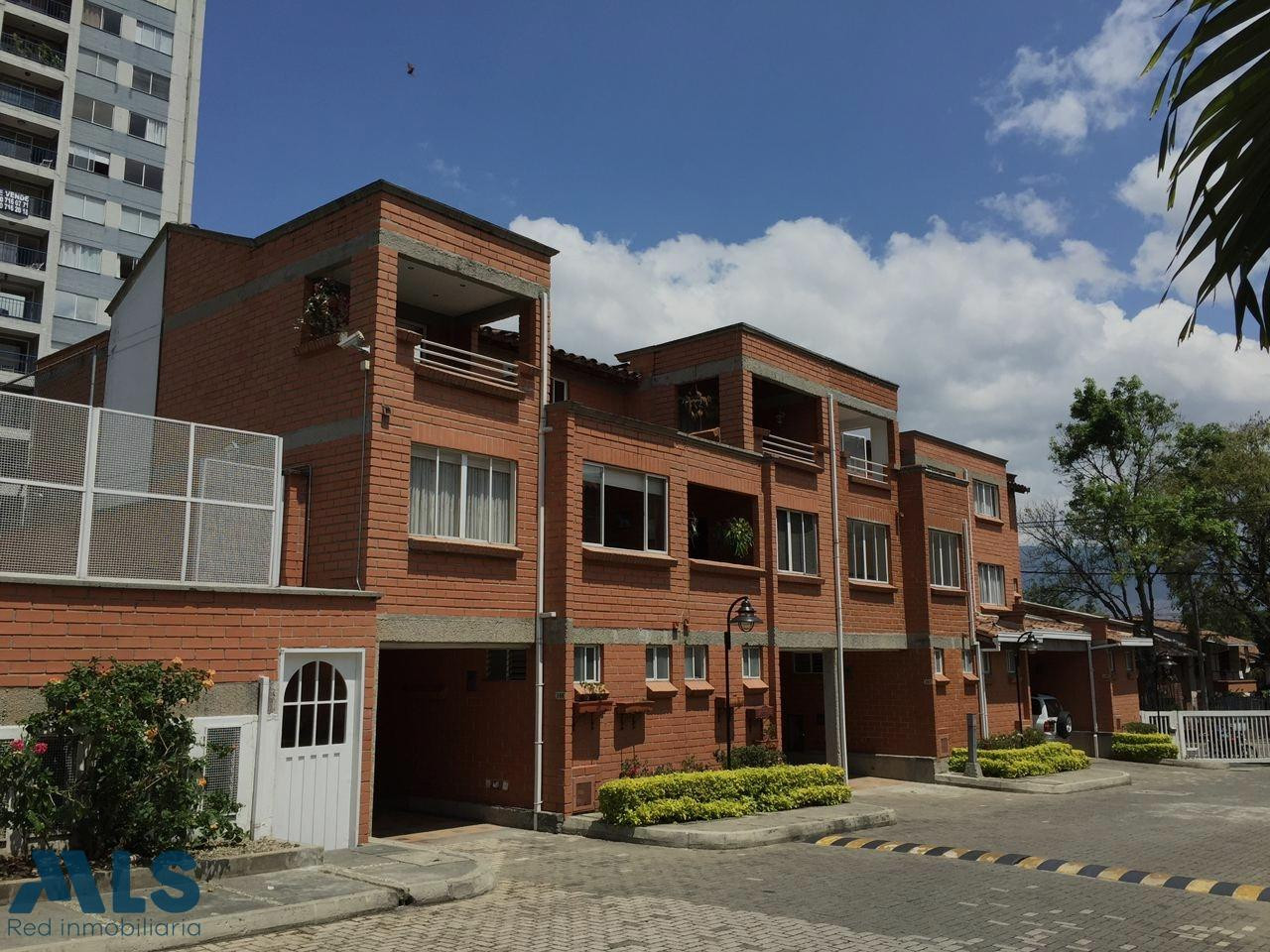 Casa en unidad cerrada con gran potencial de ampliación y alta valorización medellin - la palma