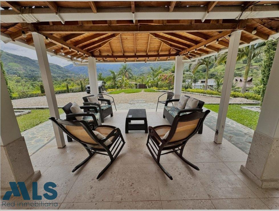 Un paraíso campestre donde la tranquilidad, la naturaleza y el confort se encuentran santa-rosa-de-osos - v el caney