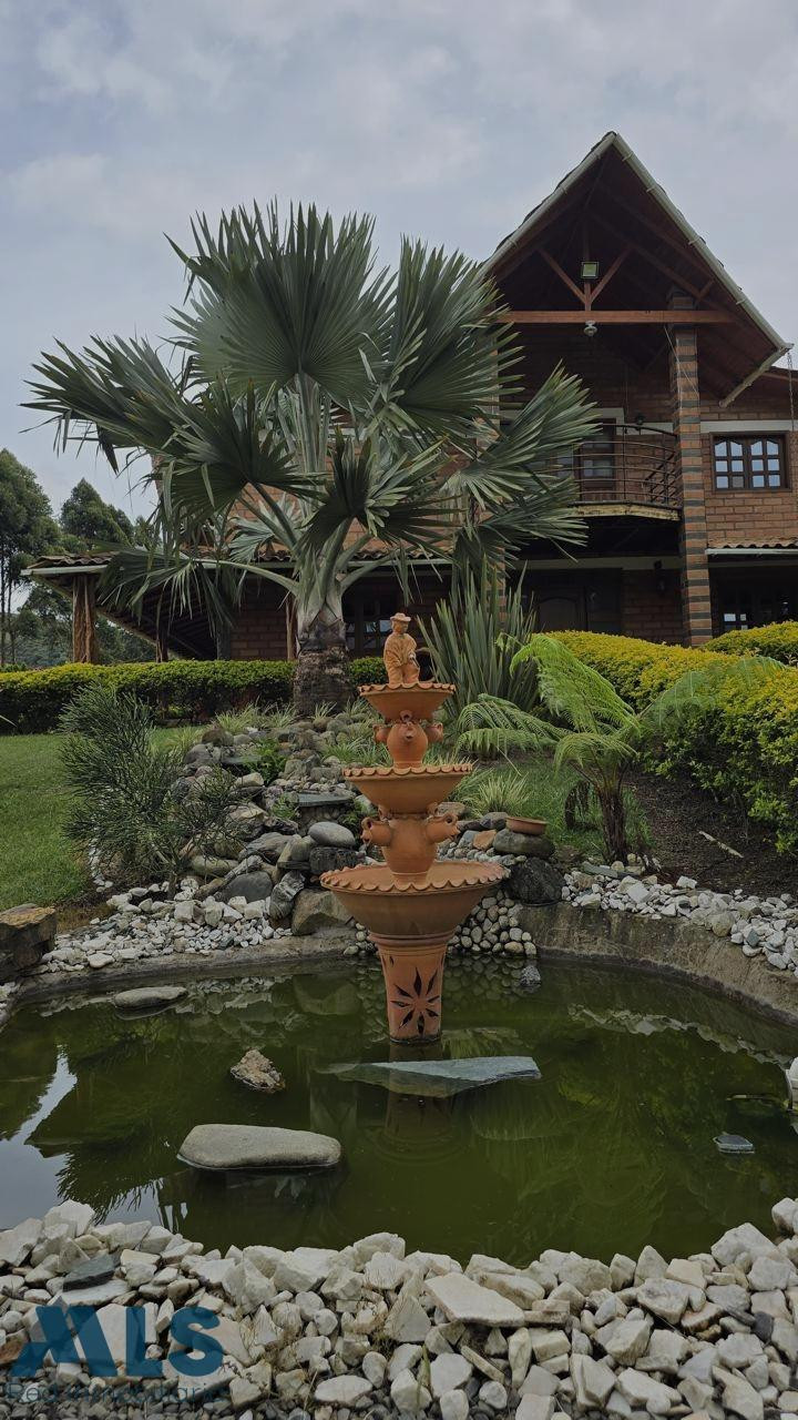 Finca con vista espectacular, ideal para el descanso y la conexión con la naturaleza urrao - la magdalena