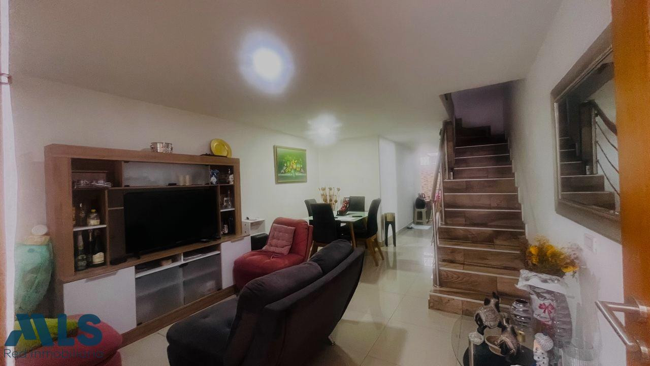 Casa Venta en Belén La Nubia unidad cerrada medellin - la nubia