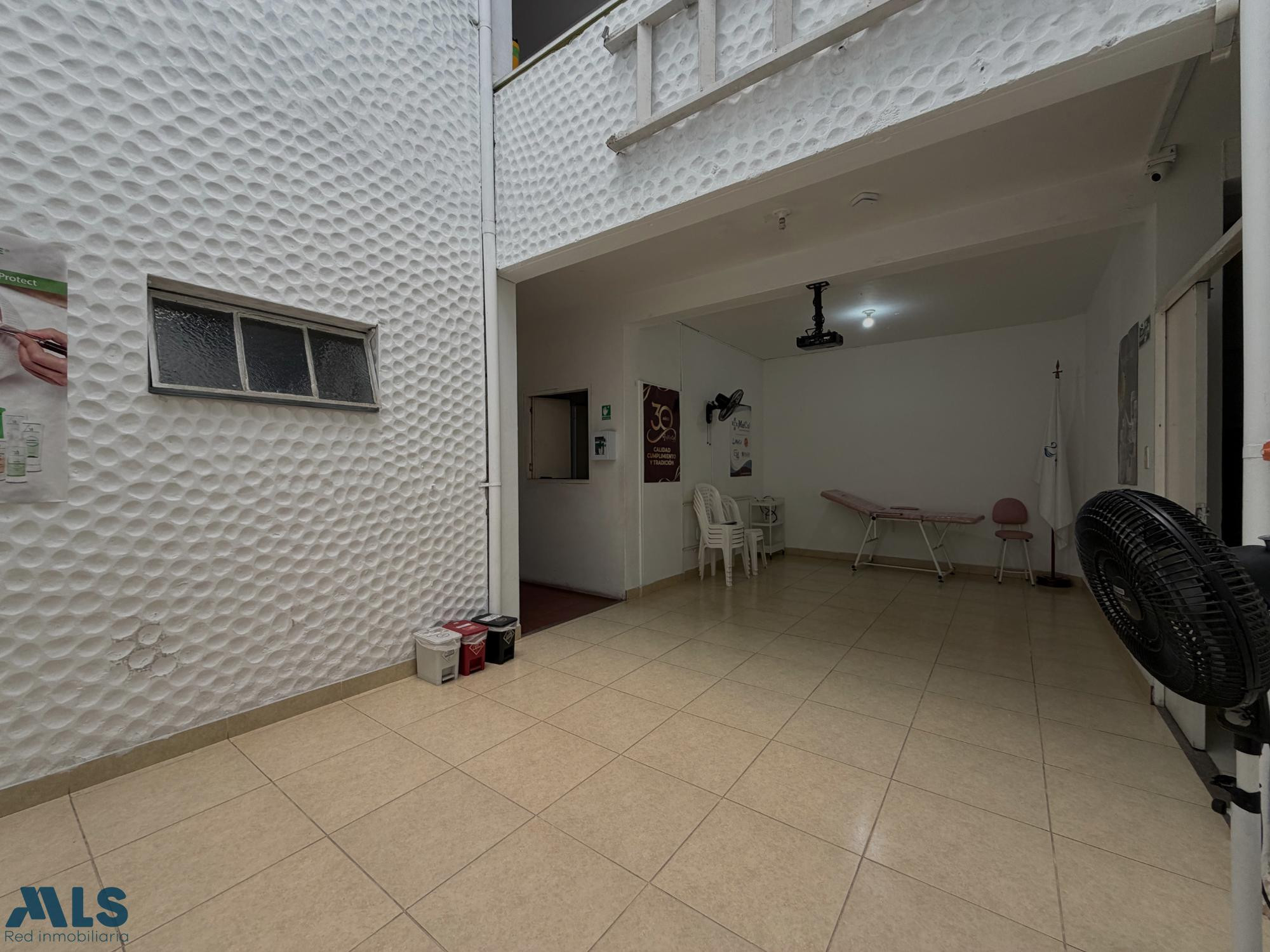 Casa comercial a pasos del Centro de Medellín (alta Mixtura) medellin - los angeles