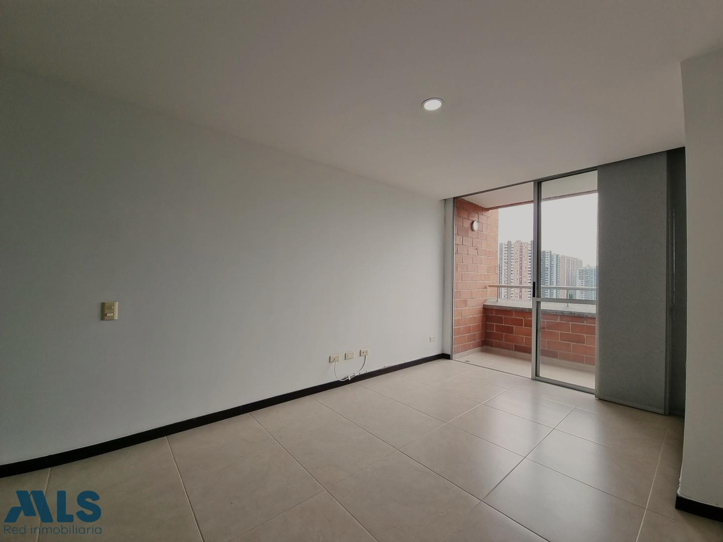 En zona plana de Sabaneta, buen entorno y vista SIN registro sabaneta - prados de sabaneta