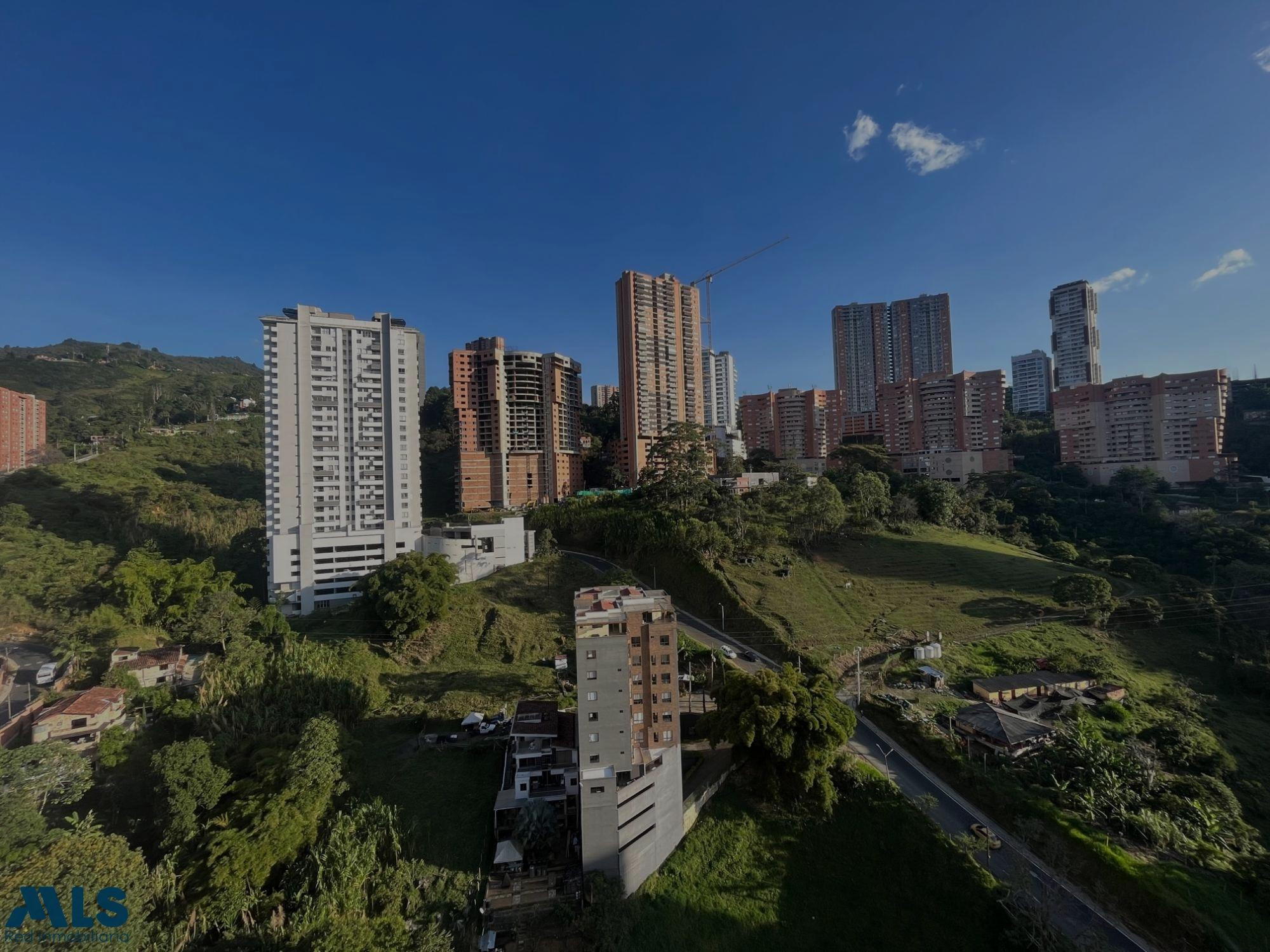 VENTA DE APARTAMENTO EN SABANETA sabaneta - los alcazares