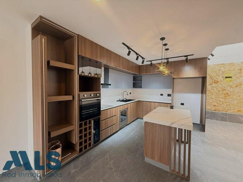 Casa en venta ubicada en La Ceja sector Del Valles la-ceja - urbano la ceja