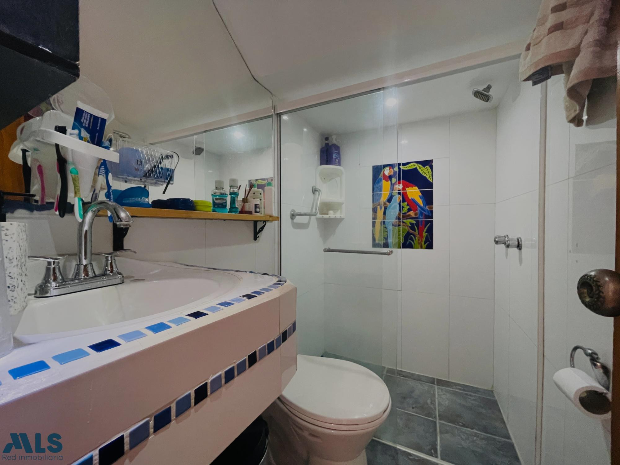 CASA EN VENTA UBICADA EN BELEN SECTOR LA MOTA medellin - la mota