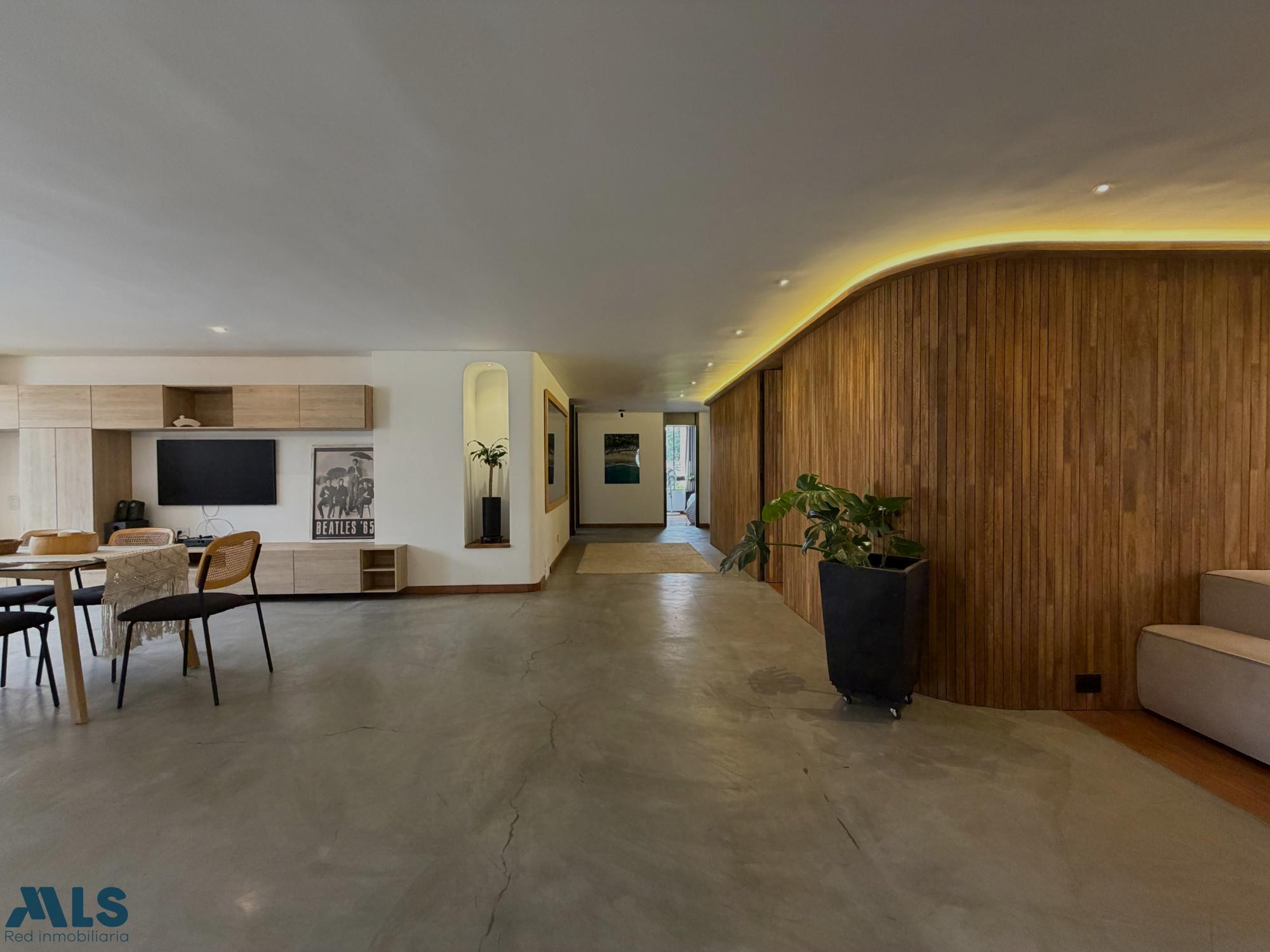 Apartamento en el Corazón del Poblado, Reformado medellin - la tomatera