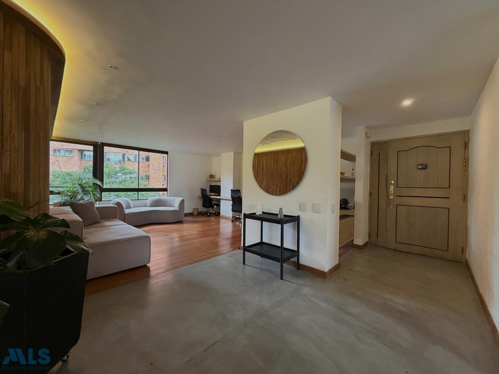 Apartamento en el Corazón del Poblado, Reformado medellin - la tomatera