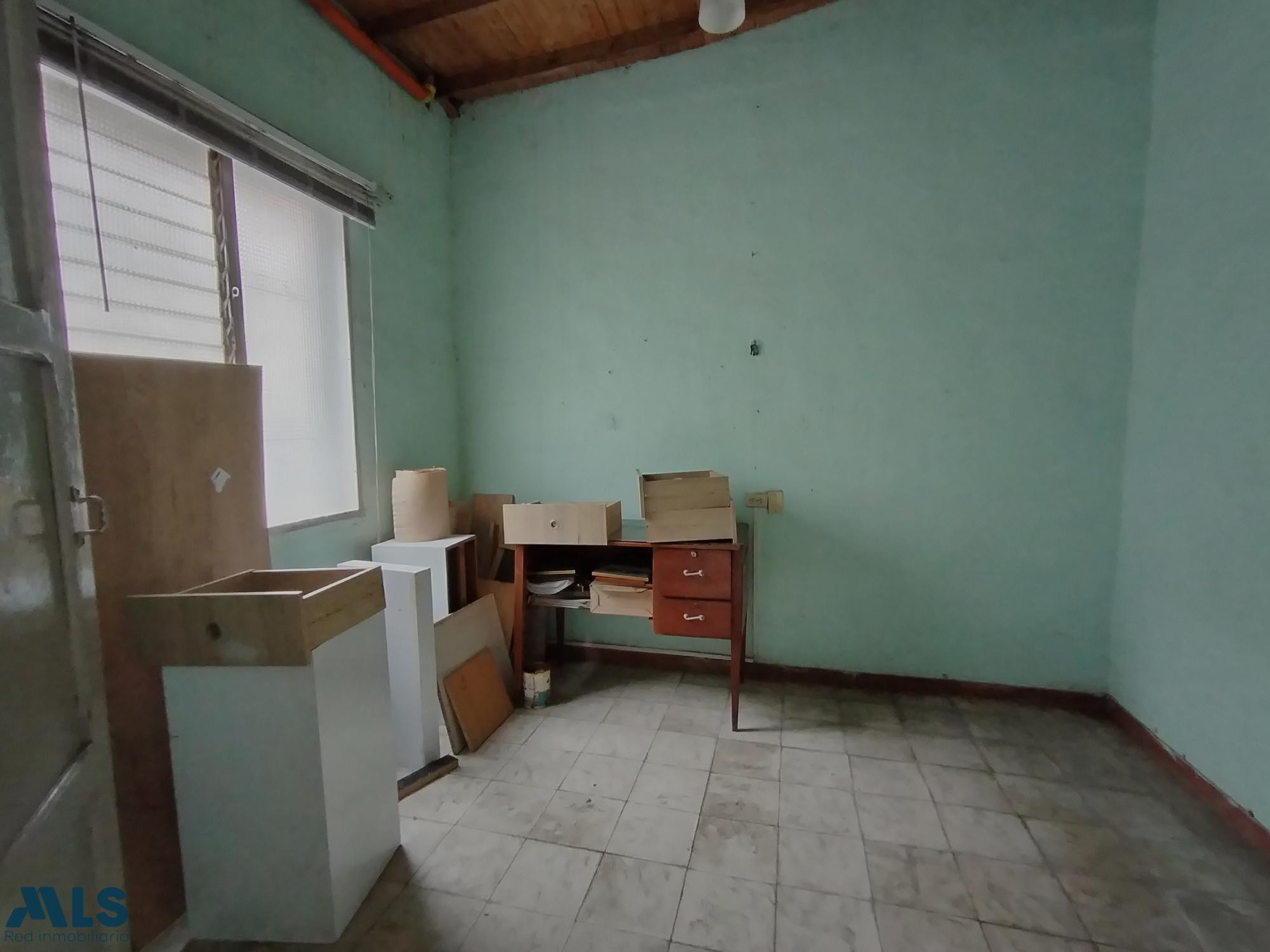 VENTA DE CASA LOTE EN BELLO BARRIO CENTRAL bello - centro