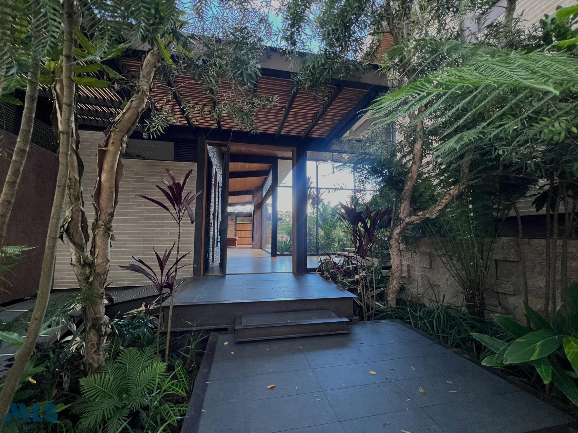 ESPECTACULAR CASA -MONTE SERENO REFUGIO CAMPESTRE el-retiro - pantanillo