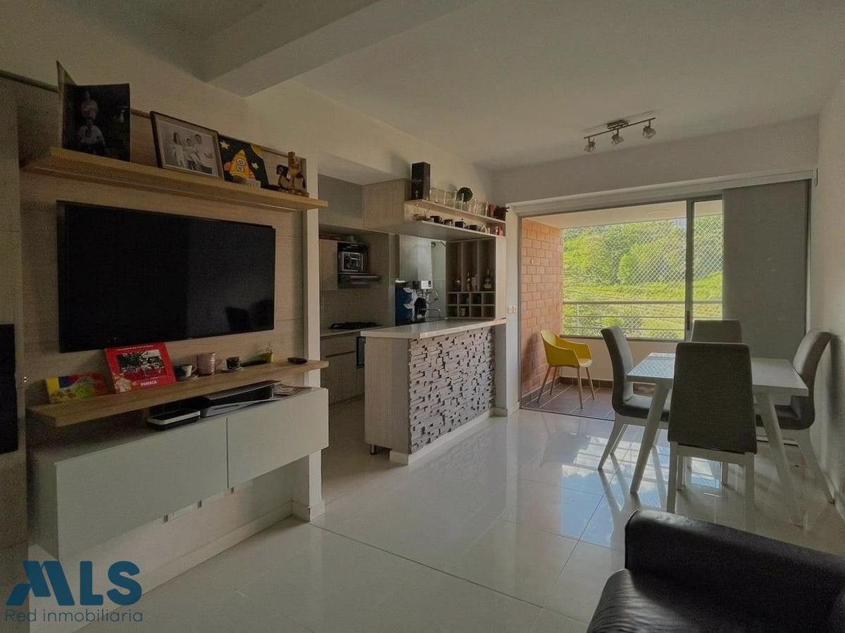 Apartamento en unidad completa en Calazans P. Alta medellin - calasanz parte alta