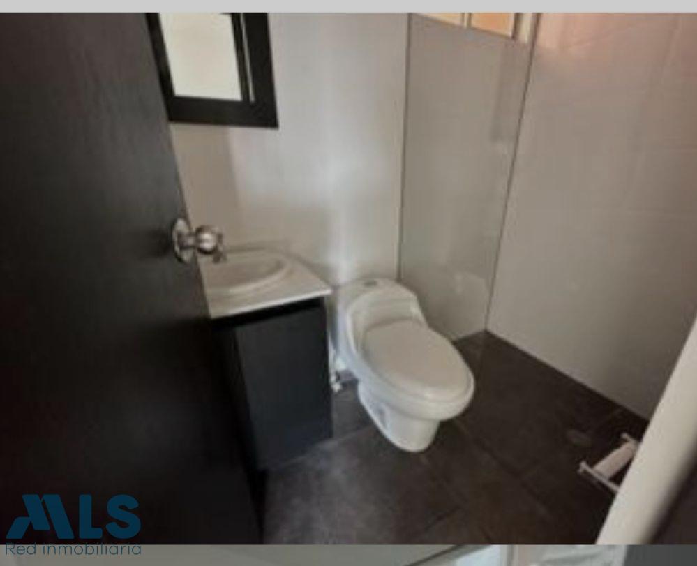 Venta de apartamento en sabaneta sabaneta - alto de las flores