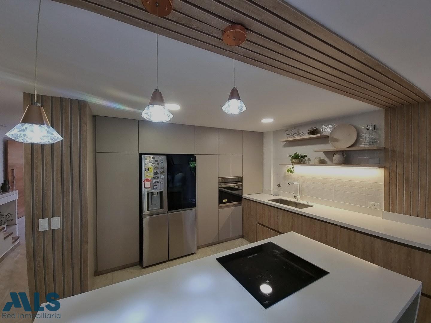 Una casa perfecta por ubicación, espacios, acabados y tranquilidad envigado - la sebastiana