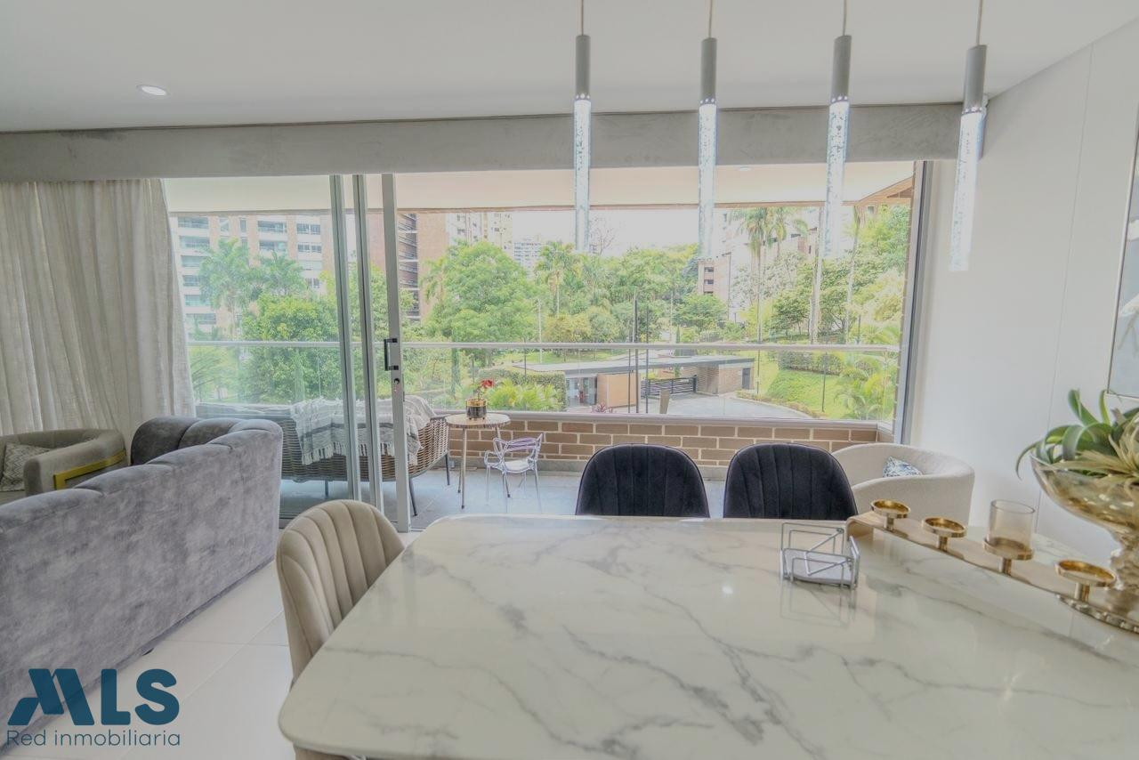 Hermoso apartamento en unidad comercial y completa. envigado - el chocho