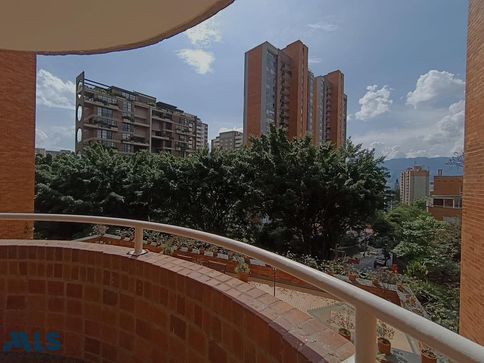 Apartamento en venta en Poblado, sector Castropol medellin - castropol