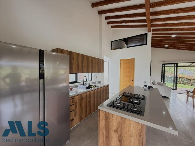 Casa en venta ubicada en Rionegro en el sector cristo rey rionegro - v ojo de agua