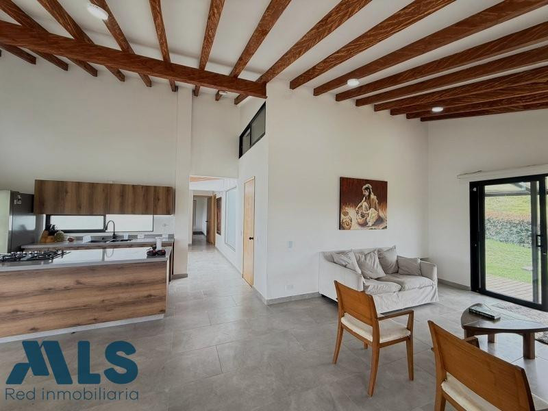 Casa en venta ubicada en Rionegro en el sector cristo rey rionegro - v ojo de agua