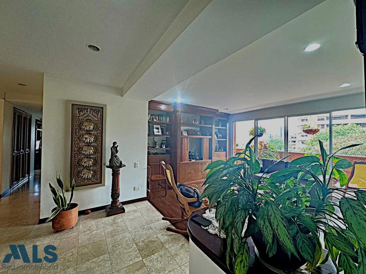 APARTAMENTO CLASICO 3 ALCOBAS CON TERRAZA medellin - los balsos no 2