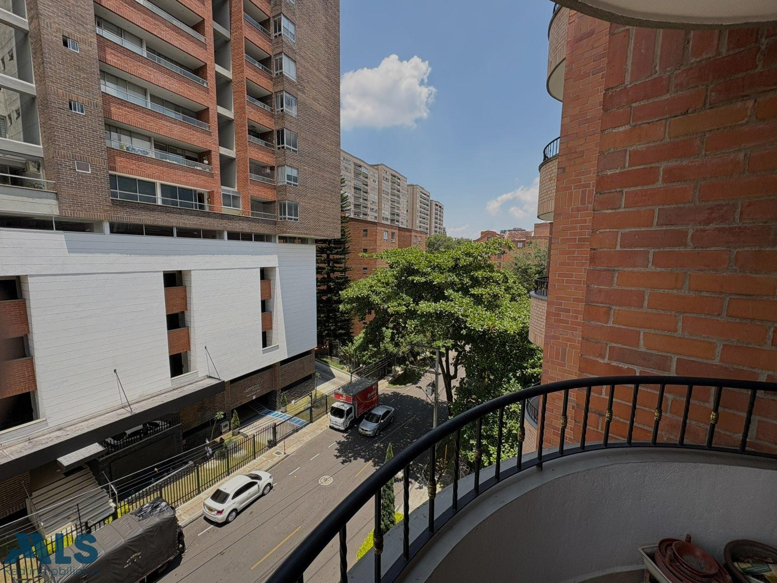 Apartamento en venta en Envigado, sector Pontevedra envigado - pontevedra