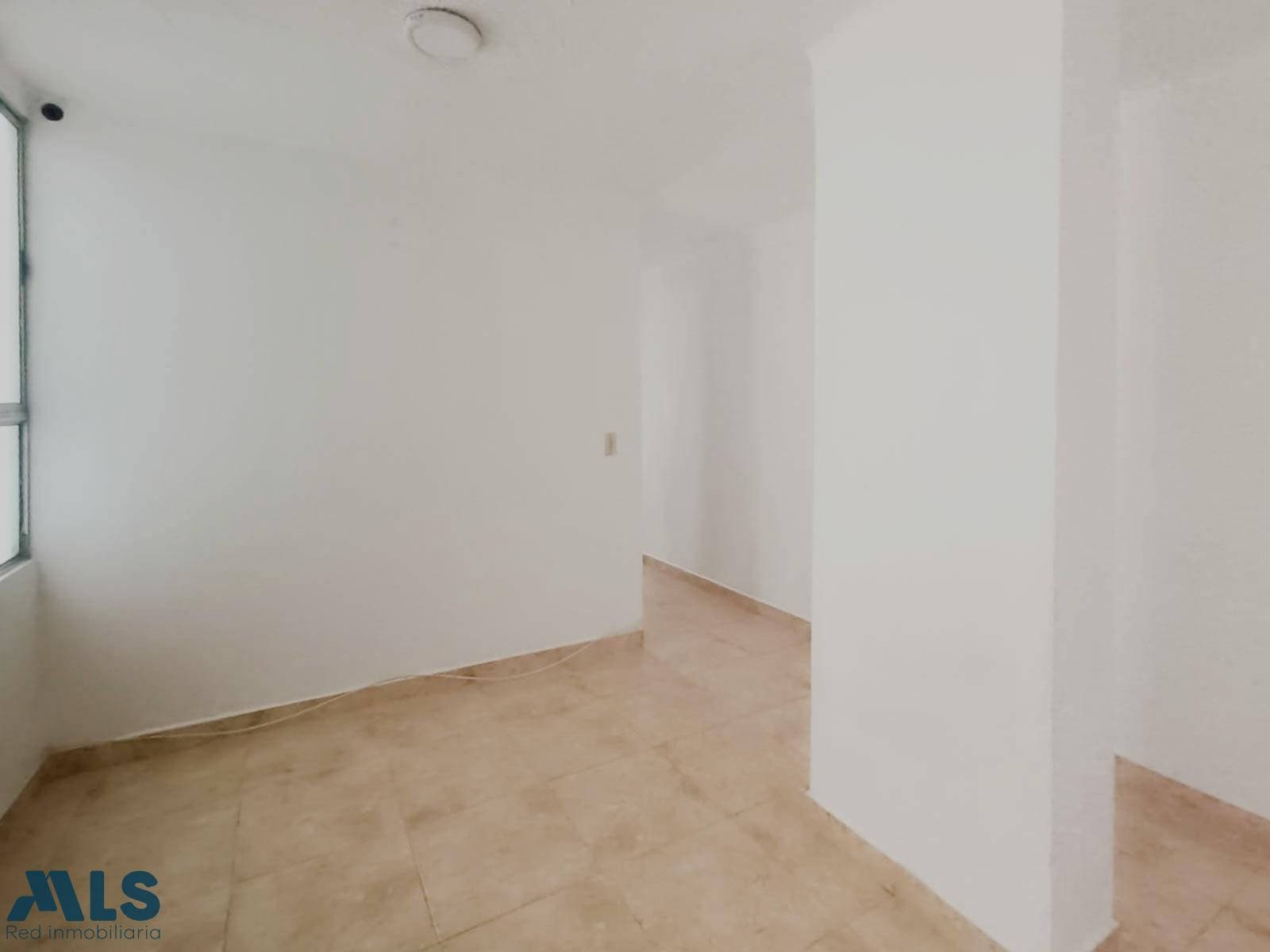 apartamento piso 8 en el sector candelaria medellin - centro