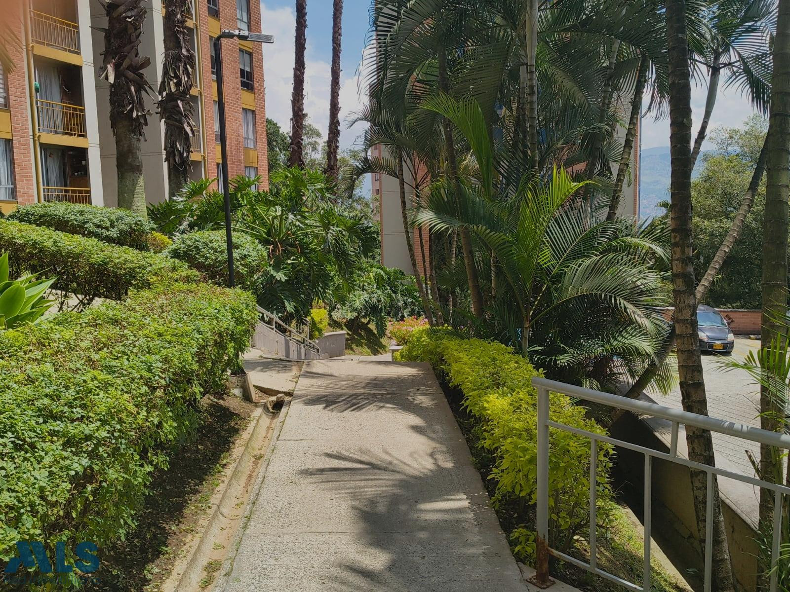 Apartamento en la Loma del Indio medellin - san diego