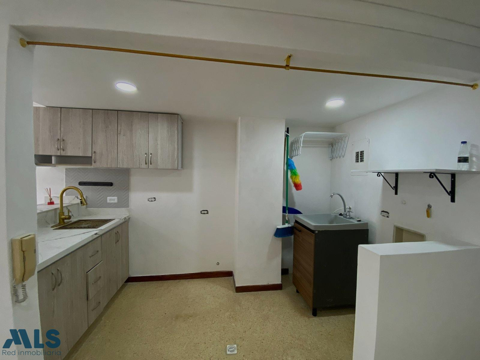 Apartaestudio en Venta La Castellana medellin - la castellana