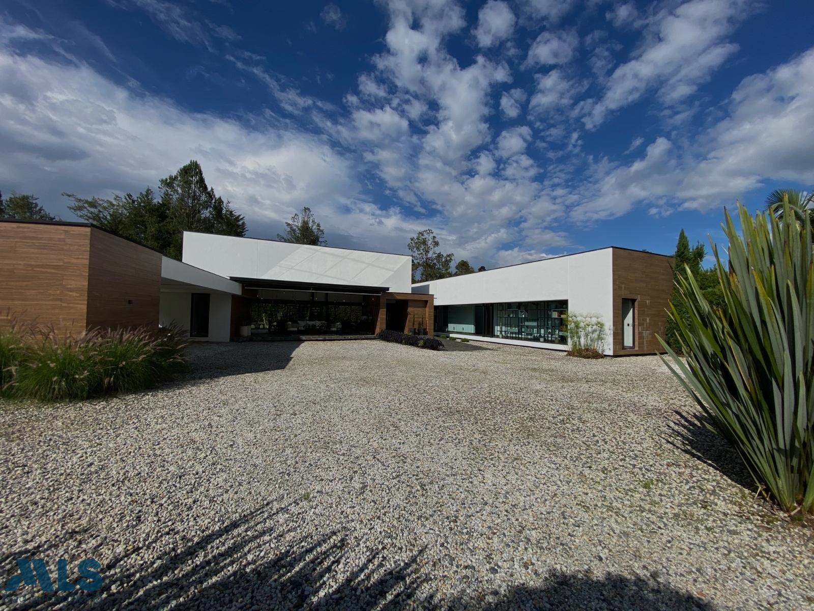 Casa En Hermosa Parcelacion rionegro - v el tablazo