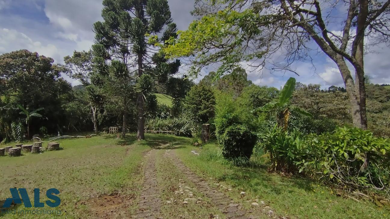 LOTE EN VENTA EN EL RETIRO, SECTOR LEJOS DEL NIDO el-retiro - v lejos del nido