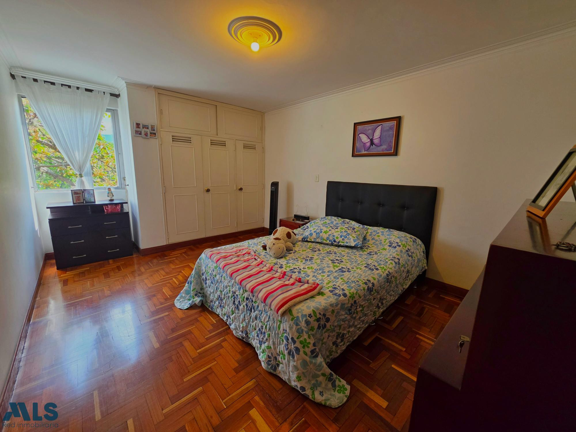 Ubicacion Estratégica con Espacios Generosos e Iluminados medellin - laureles