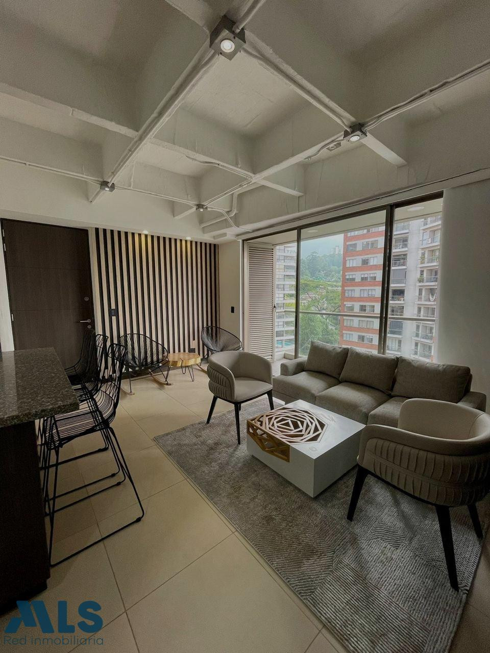 Apartamento amoblado con excelente vista en Altos del Poblado, listo para habitar o r medellin - altos del poblado