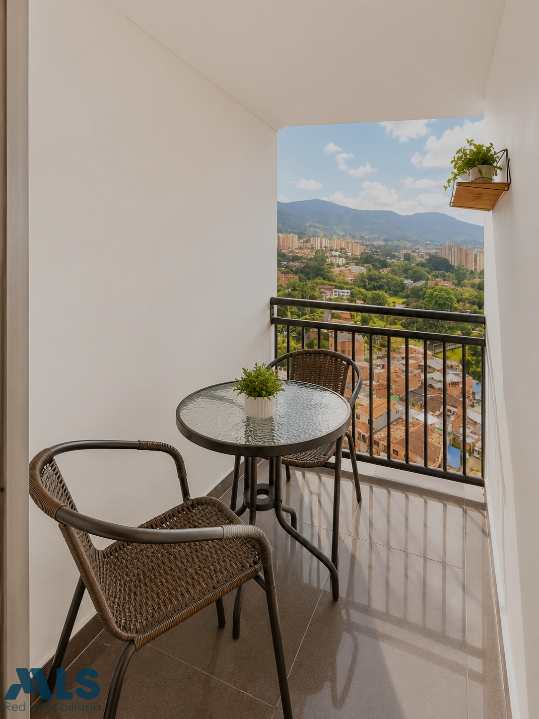 Venta de apartamento en San Antonio de Prado, excelente ubicación y alta valorización san-antonio-de-prado - vergel