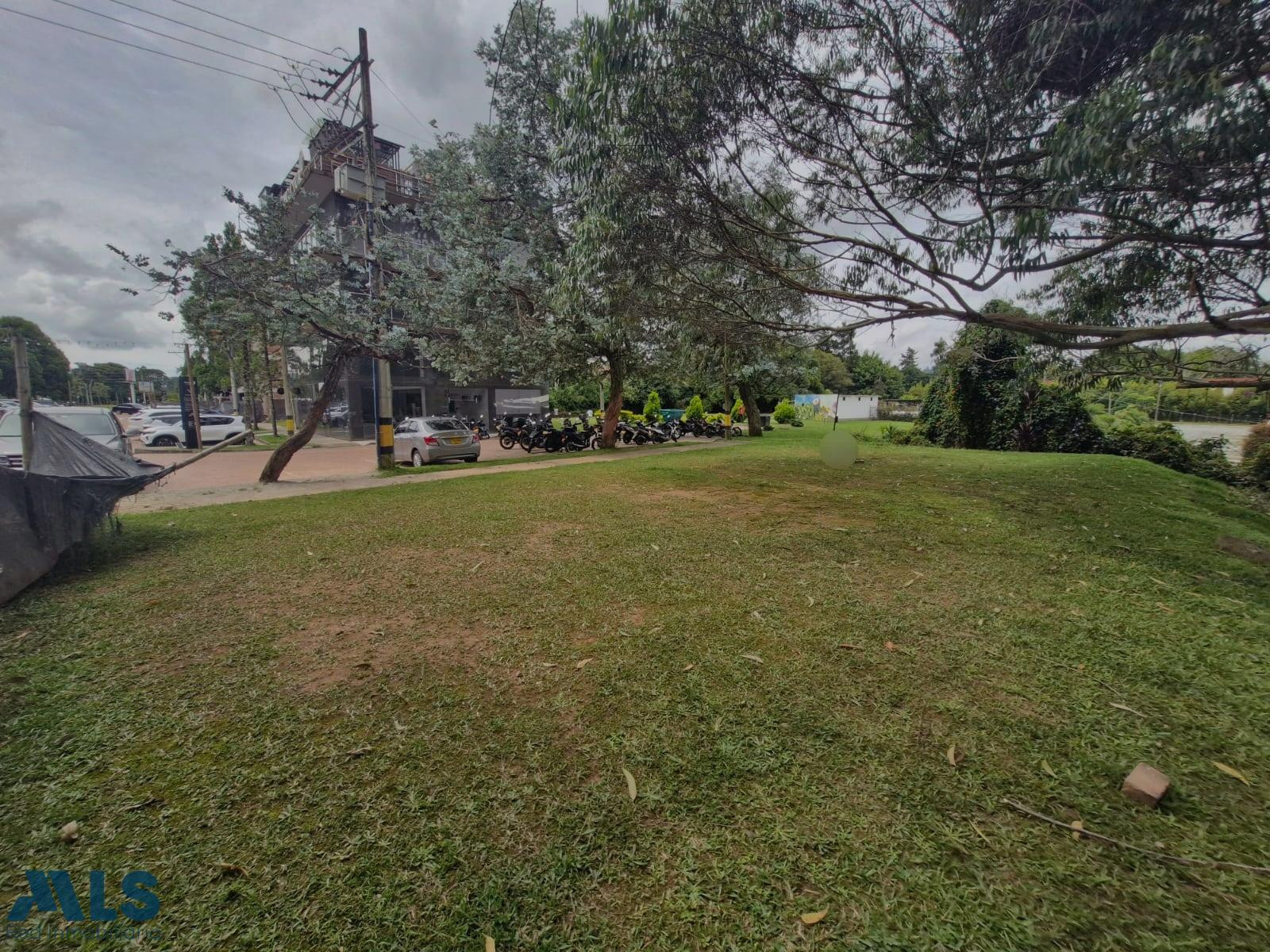 Lotes de uso mixto para venta en Llanogrande rionegro - v llanogrande