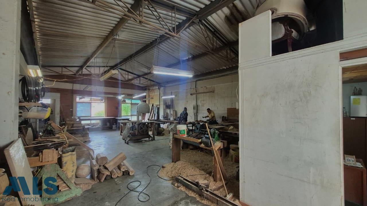bodega comercial disponible para la venta medellin - centro