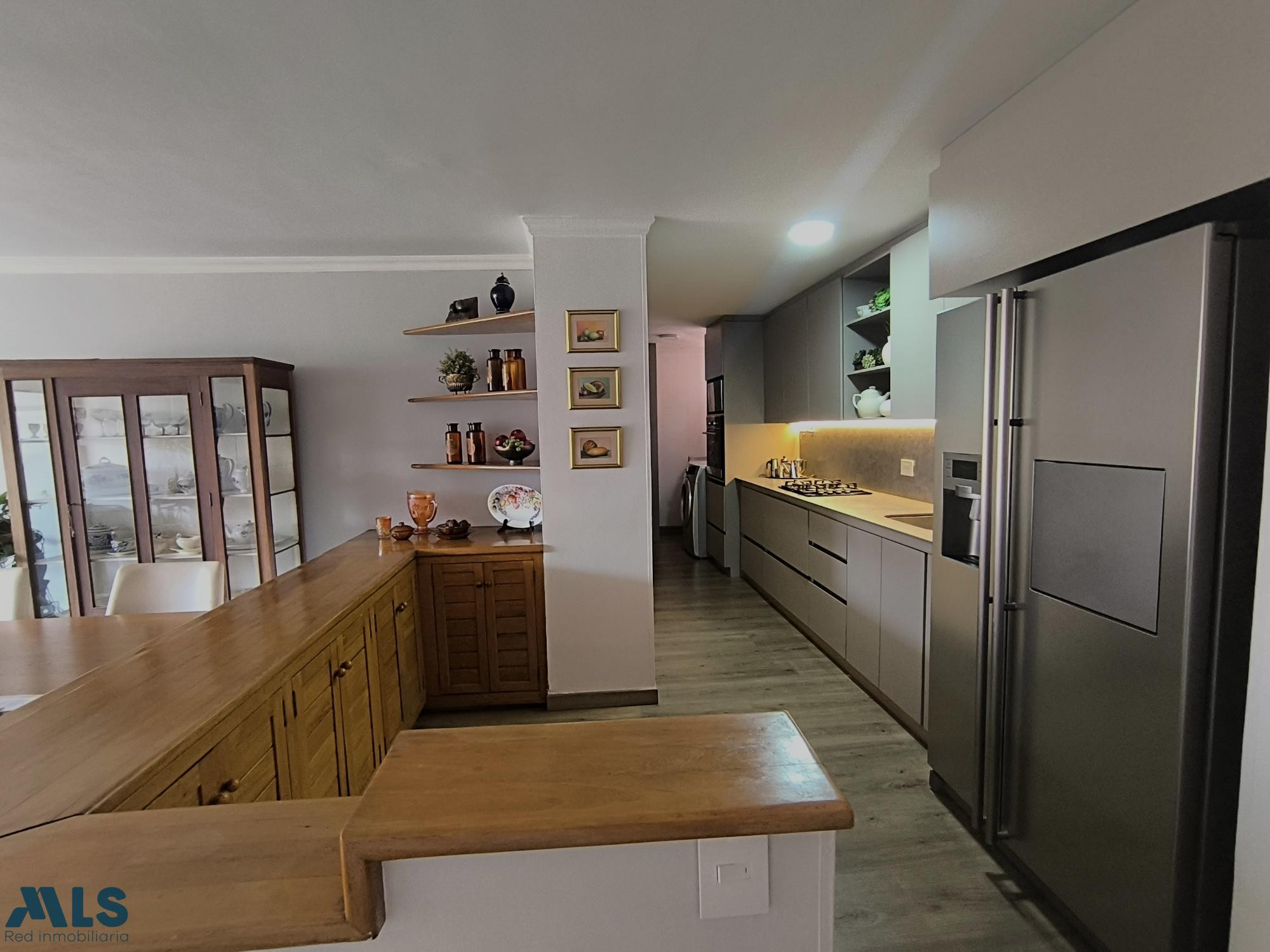 Apartamento moderno, lindo y a súper precio en el Poblado medellin - el castillo