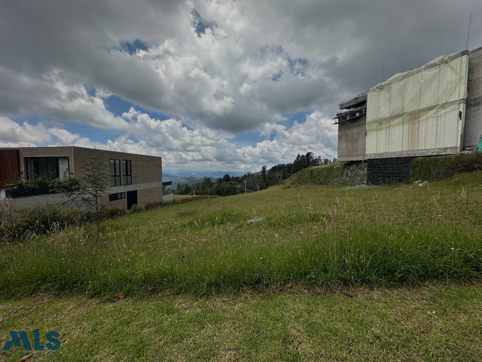 El lugar donde tus sueños cobran altura medellin - alto de las palmas