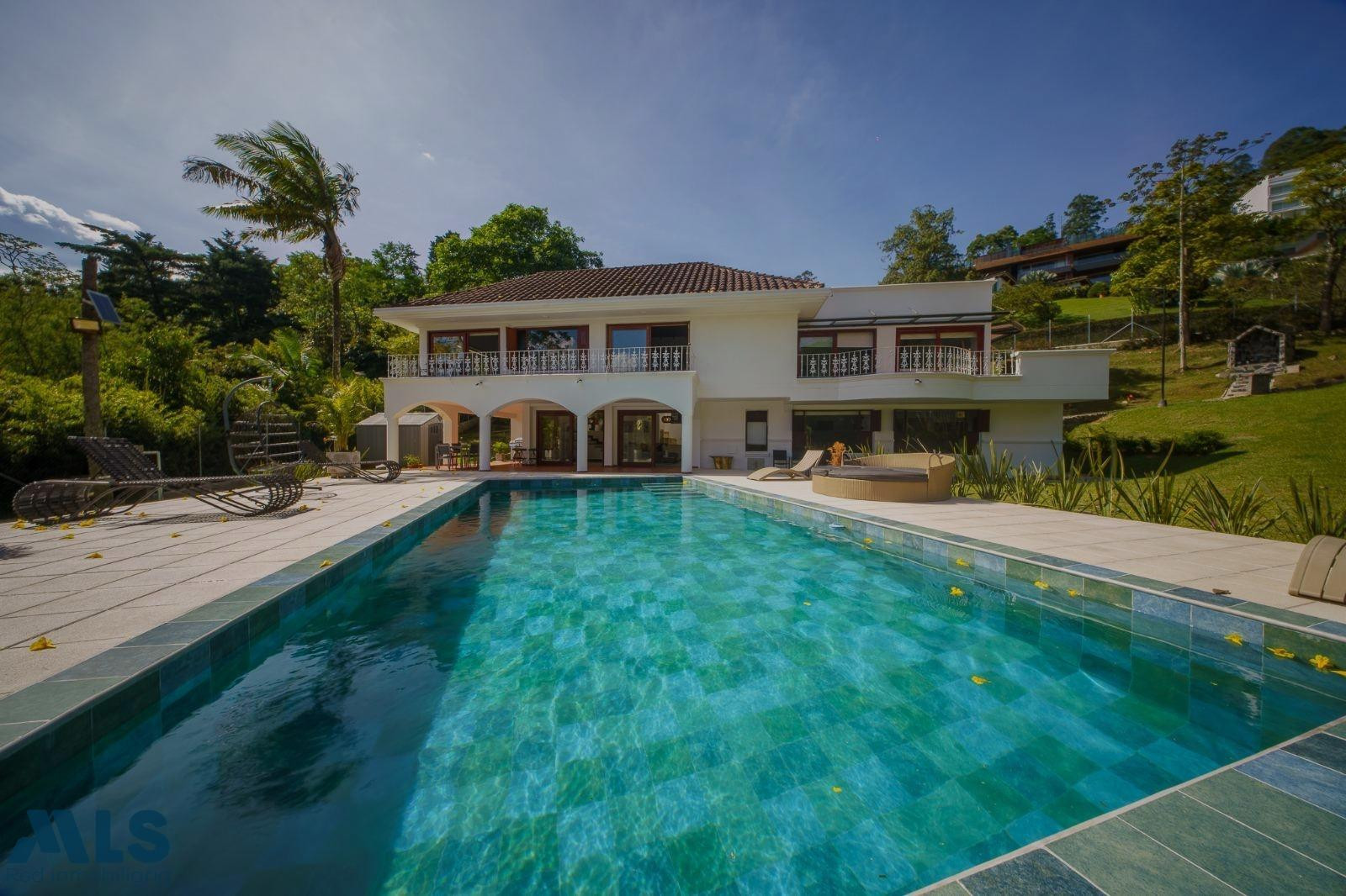 Venta de casa campestre en el Poblado las Palmas medellin - las palmas